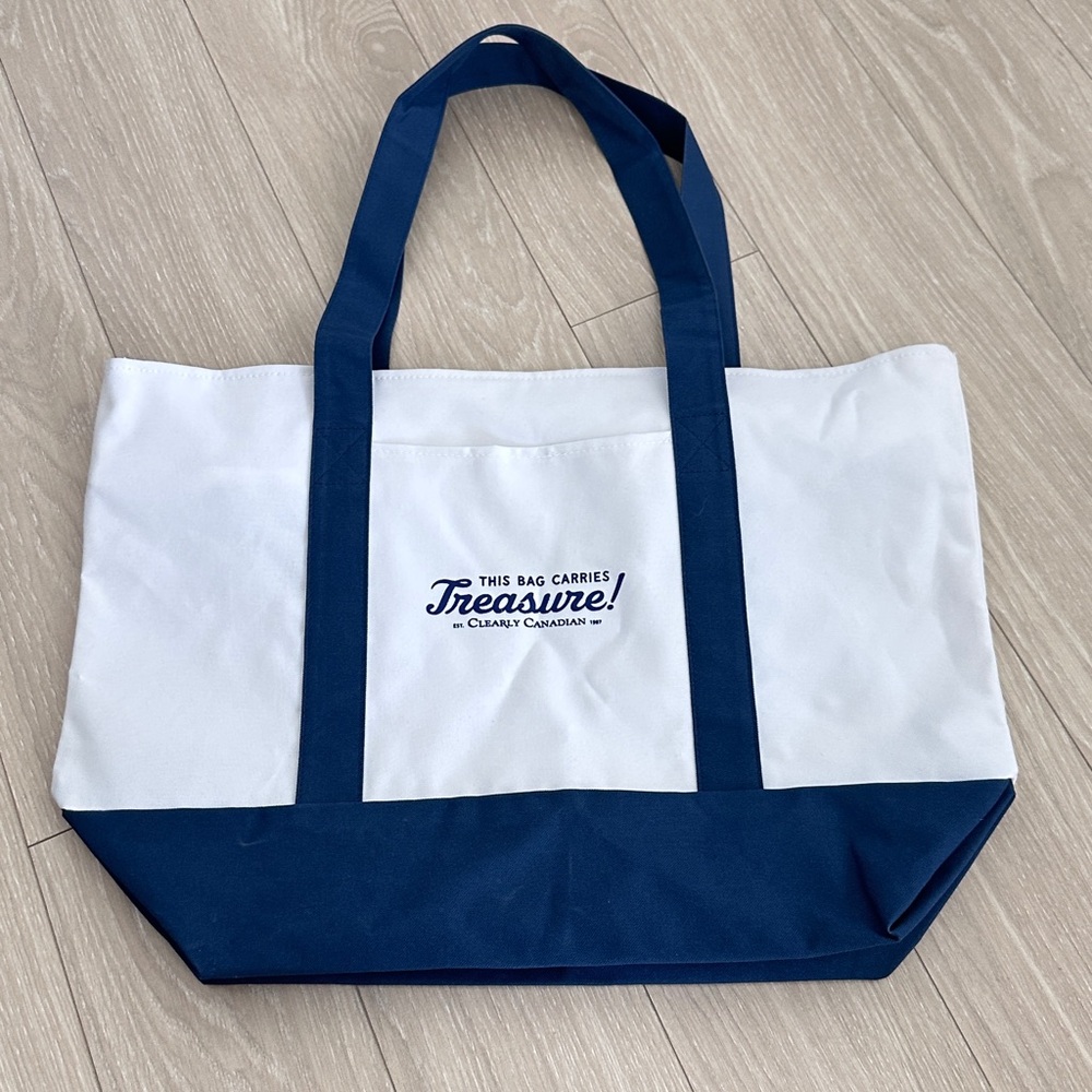 Navy and White Tote Bag Large Zippered Gym Travel Shoulder Beach Bag